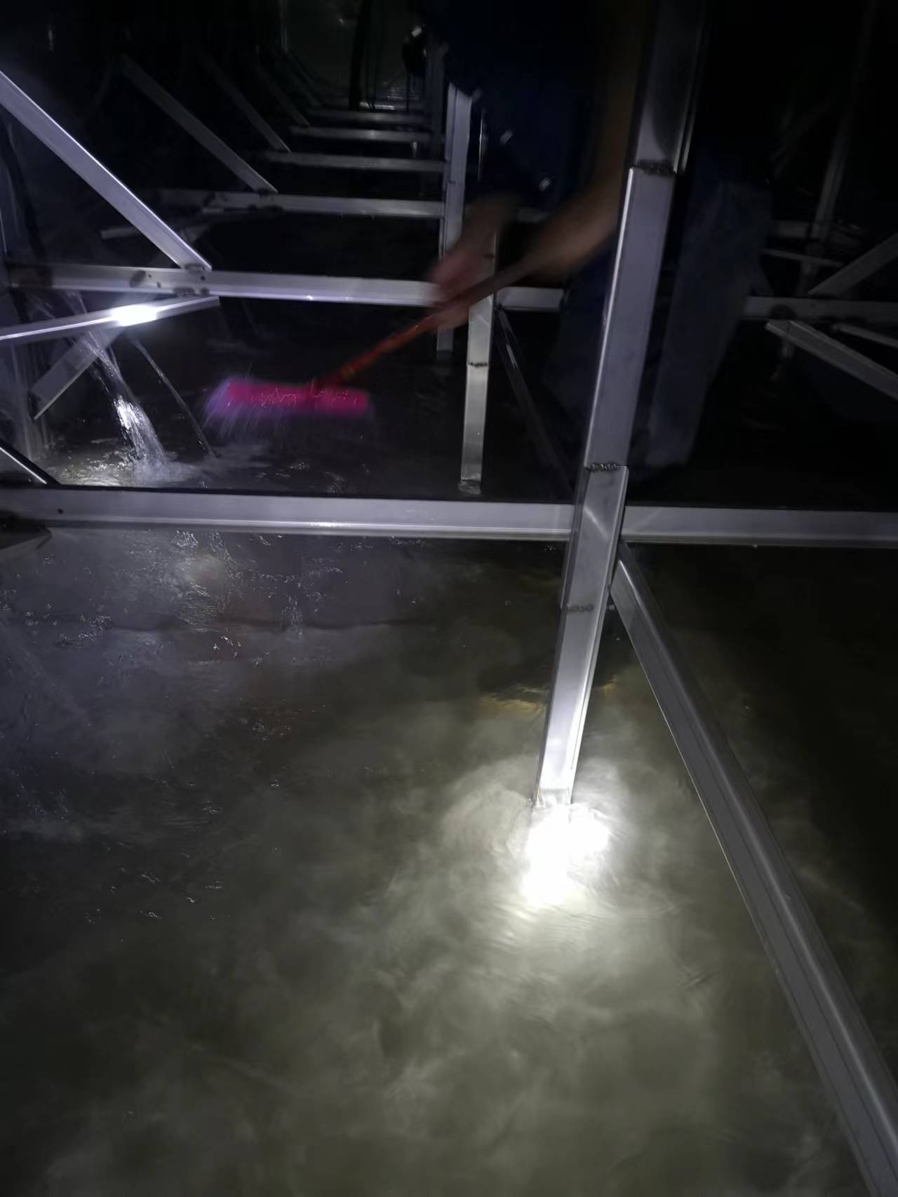 消防水箱清洗 上海交通大学清洗水箱