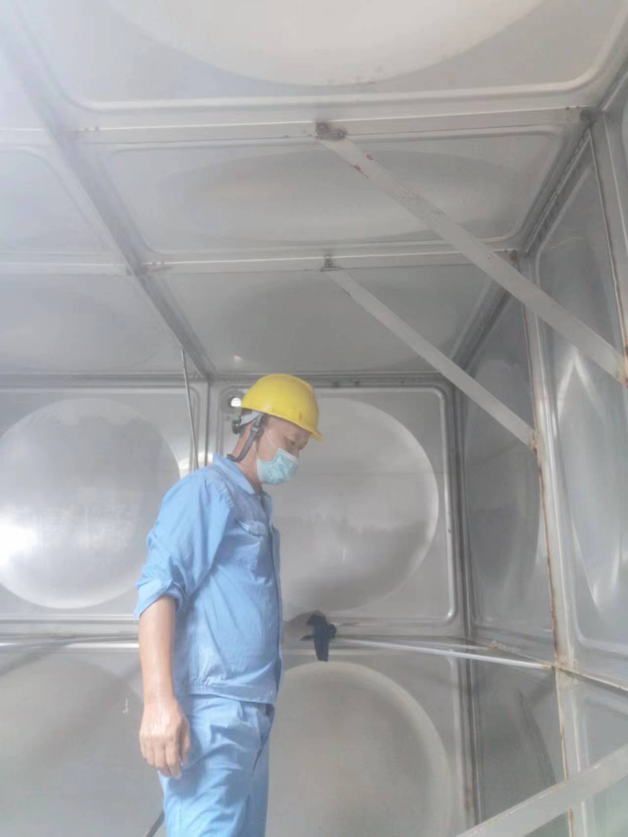 松江润江花园物业水箱清洗