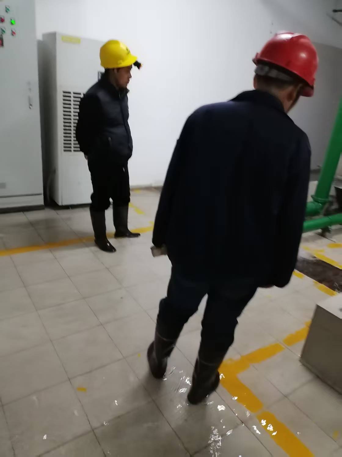 松江学校水箱清洗电话 水箱清洗对比质量